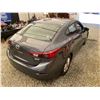 Image 16 : PARKSVILLE - 2017 MAZDA MAZDA3 GREY 183421 KMS - D133295