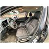 Image 50 : PARKSVILLE - 2017 MAZDA MAZDA3 GREY 183421 KMS - D133295