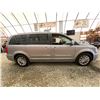 Image 11 : PARKSVILLE - 2016 CHRYSLER TOWN AND COUNTRY SILVER  114381 KMS - D212414