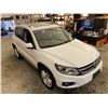 Image 10 : PARKSVILLE - 2016 VOLKSWAGEN TIGUAN  WHITE 169795 KMS - D577447