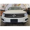 Image 5 : PARKSVILLE - 2016 VOLKSWAGEN TIGUAN  WHITE 169795 KMS - D577447