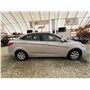 Image 11 : PARKSVILLE - 2014 HYUNDAI ACCENT SILVER  162118 KMS - B709450