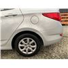 Image 29 : PARKSVILLE - 2014 HYUNDAI ACCENT SILVER  162118 KMS - B709450