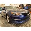 Image 8 : PARKSVILLE - 2016 KIA OPTIMA BLUE 179573 KMS - B018368