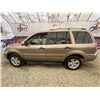 Image 23 : PARKSVILLE - 2003 HONDA PILOT BROWN 197354 KMS - P006238