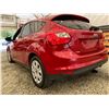 Image 20 : PARKSVILLE - 2012 FORD FOCUS RED 183077 KMS - D306000