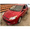Image 4 : PARKSVILLE - 2012 FORD FOCUS RED 183077 KMS - D306000