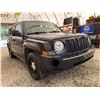 Image 8 : PARKSVILLE - 2009 JEEP PATRIOT BLACK 238106 KMS - B101165