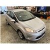 Image 10 : PARKSVILLE - 2011 FORD FIESTA SILVER  159257 KMS - D192117