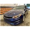 Image 3 : PARKSVILLE - 2016 KIA OPTIMA BLUE 179573 KMS - B018368