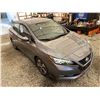 Image 10 : PARKSVILLE - 2019 NISSAN LEAF GREY 176827 KMS - J314801
