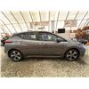 Image 11 : PARKSVILLE - 2019 NISSAN LEAF GREY 176827 KMS - J314801