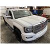 Image 10 : PARKSVILLE - 2017 GMC SIERRA WHITE 197024 KMS - D477404