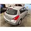 Image 16 : PARKSVILLE - 2012 NISSAN VERSA GRAY 151558 KMS - B804519