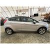 Image 11 : PARKSVILLE - 2011 FORD FIESTA SILVER  159257 KMS - D192117