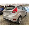 Image 14 : PARKSVILLE - 2011 FORD FIESTA SILVER  159257 KMS - D192117
