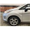 Image 31 : PARKSVILLE - 2011 FORD FIESTA SILVER  159257 KMS - D192117