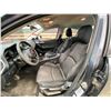 Image 50 : PARKSVILLE - 2017 MAZDA MAZDA3 GREY 183421 KMS - D133295