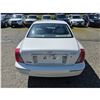Image 12 : DUNCAN - 2004 HYUNDAI XG350 WHITE  169183 KMS - D329003