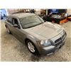 Image 10 : PARKSVILLE - 2005 DODGE MAGNUM GREY 263141 KMS - D591328