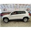 Image 23 : PARKSVILLE - 2016 VOLKSWAGEN TIGUAN  WHITE 169795 KMS - D577447