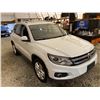 Image 9 : PARKSVILLE - 2016 VOLKSWAGEN TIGUAN  WHITE 169795 KMS - D577447