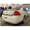 Image 14 : PARKSVILLE - 2007 CHEVROLET IMPALA WHITE 162564 KMS - B384865