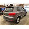 Image 15 : PARKSVILLE - 2014 VOLKSWAGEN TIGUAN GREY 254533 KMS - B619320