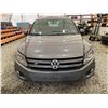Image 6 : PARKSVILLE - 2014 VOLKSWAGEN TIGUAN GREY 254533 KMS - B619320