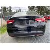 Image 15 : PARKSVILLE - 2015 CHRYSLER 200 BLACK 149539 KMS - B511092