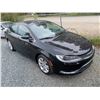 Image 8 : PARKSVILLE - 2015 CHRYSLER 200 BLACK 149539 KMS - B511092
