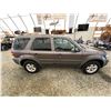 Image 12 : PARKSVILLE - 2005 FORD ESCAPE GREY 260120 KMS - BA91288