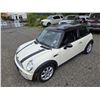 Image 4 : DUNCAN - 2006 MINI COOPER WHITE  195936KMS - JK71048