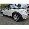 Image 8 : DUNCAN - 2006 MINI COOPER WHITE  195936KMS - JK71048