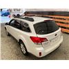 Image 22 : PARKSVILLE - 2010 SUBARU OUTBACK WHITE 301816 KMS - D355876