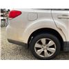 Image 27 : PARKSVILLE - 2010 SUBARU OUTBACK WHITE 301816 KMS - D355876