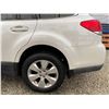 Image 29 : PARKSVILLE - 2010 SUBARU OUTBACK WHITE 301816 KMS - D355876