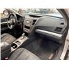 Image 38 : PARKSVILLE - 2010 SUBARU OUTBACK WHITE 301816 KMS - D355876