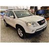 Image 9 : PARKSVILLE - 2012 GMC ACADIA WHITE 200757 KMS - P352526