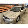 Image 4 : PARKSVILLE - 2010 NISSAN ALTIMA BROWN 244696 KMS - D139413