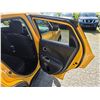 Image 27 : DUNCAN - 2015 NISSAN JUKE YELLOW 113246 KMS - D511836