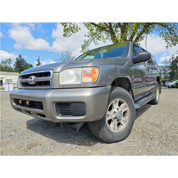 DUNCAN - 2003 NISSAN PATHFINDER GREY  269992 KMS - D803535