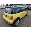 Image 10 : DUNCAN - 2003 MINI COOPER YELLOW 178035 KMS - PE15068