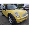 Image 5 : DUNCAN - 2003 MINI COOPER YELLOW 178035 KMS - PE15068