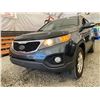 Image 2 : PARKSVILLE - 2011 KIA SORENTO BLUE 237272 KMS - D021160