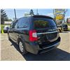 Image 13 : DUNCAN - 2014 CHRYSLER TOWN AND COUNTRY BLACK 266746 KMS - D116997