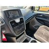 Image 38 : DUNCAN - 2014 CHRYSLER TOWN AND COUNTRY BLACK 266746 KMS - D116997