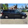 Image 8 : DUNCAN - 2014 CHRYSLER TOWN AND COUNTRY BLACK 266746 KMS - D116997