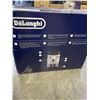 Image 4 : DE'LONGHI MAGNICIFA EVO ESPRESSO MACHINE - TESTED WORKING, RETAIL $849