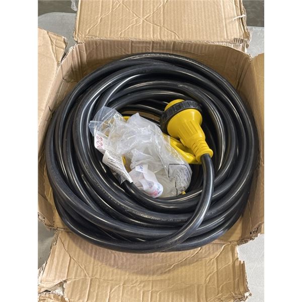 AS NEW INDOOR/OUTDOOR 3 WIRED GROUNDED 30AMP RV ETENSION CORD HEAVY DUTY CORD WITH HANDLES